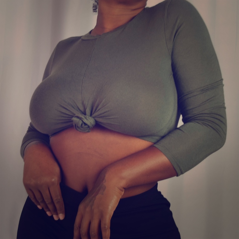 Iris Olive Long Sleeve Crop Top Large